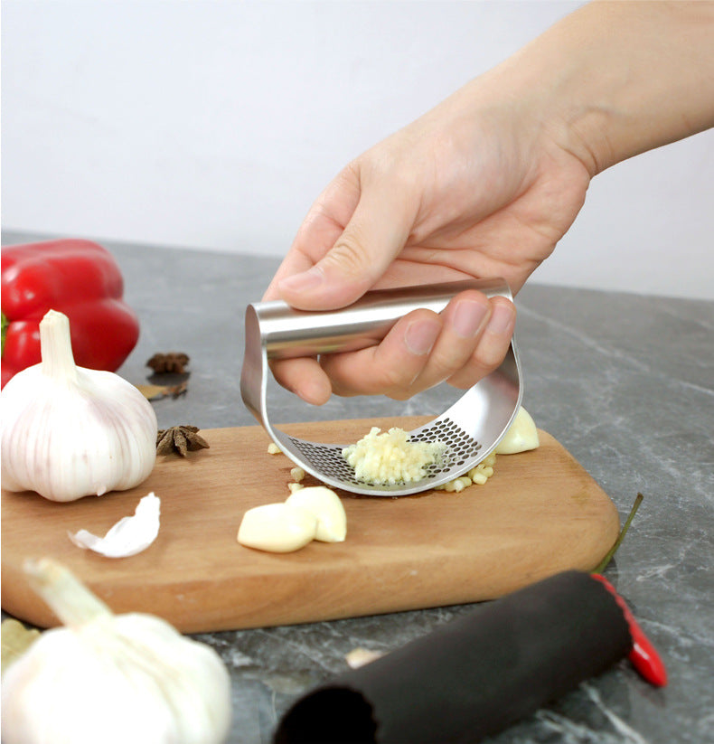 Stainless Steel Garlic Press & Ginger Crusher – image 1